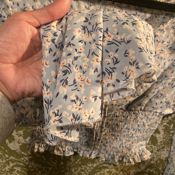 (XS/S) Cropped Bouse - Picture 3 of 5